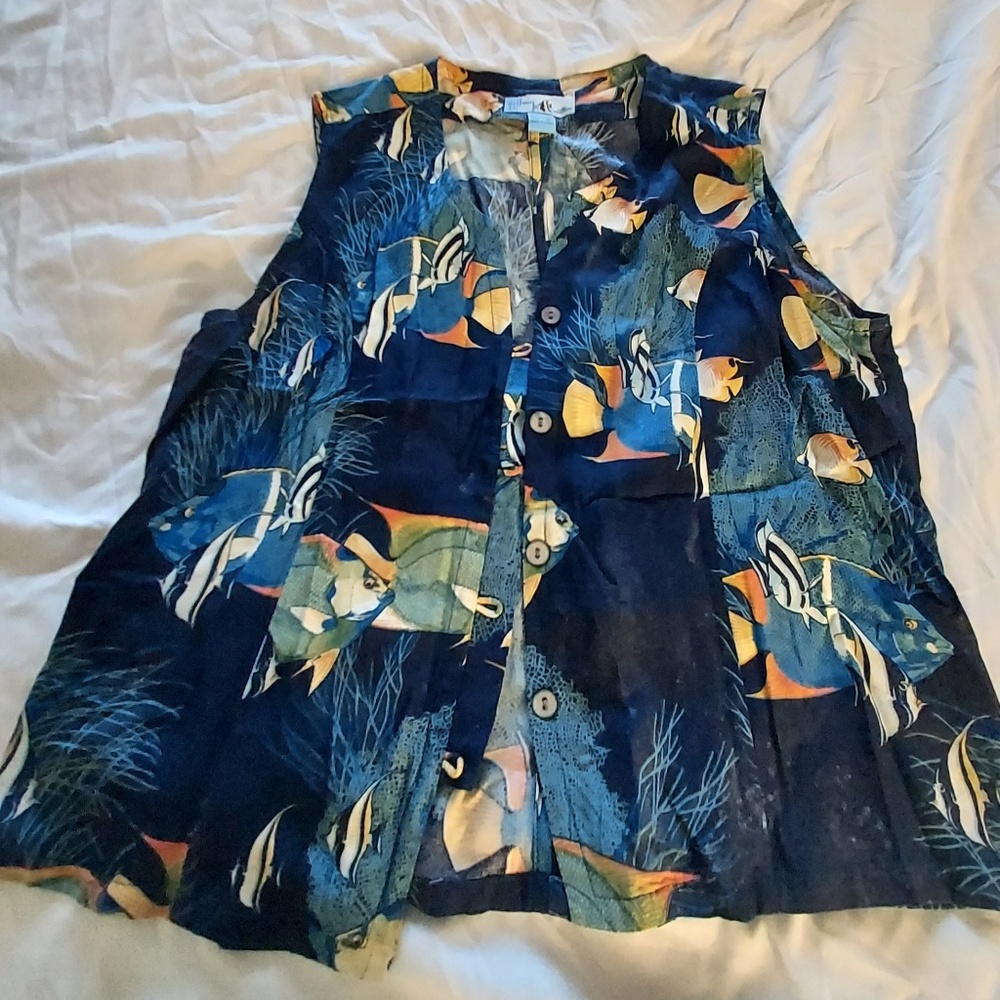 Under-the-sea print matching top and pants